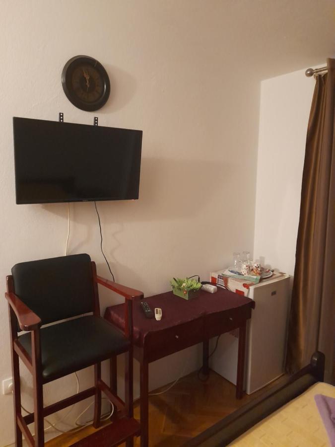 Apartments Kovacevic Petrovac Exterior foto