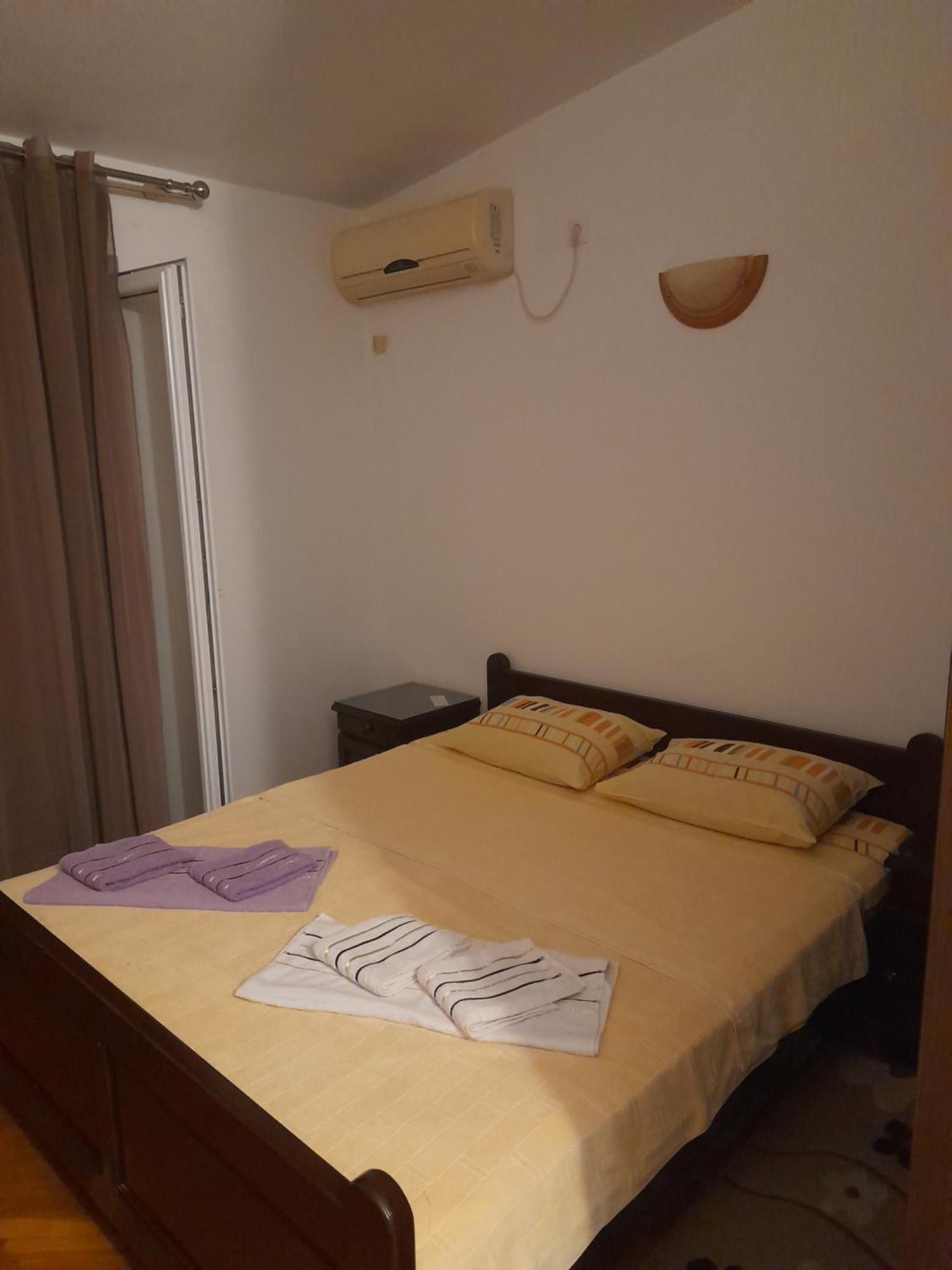 Apartments Kovacevic Petrovac Cameră foto