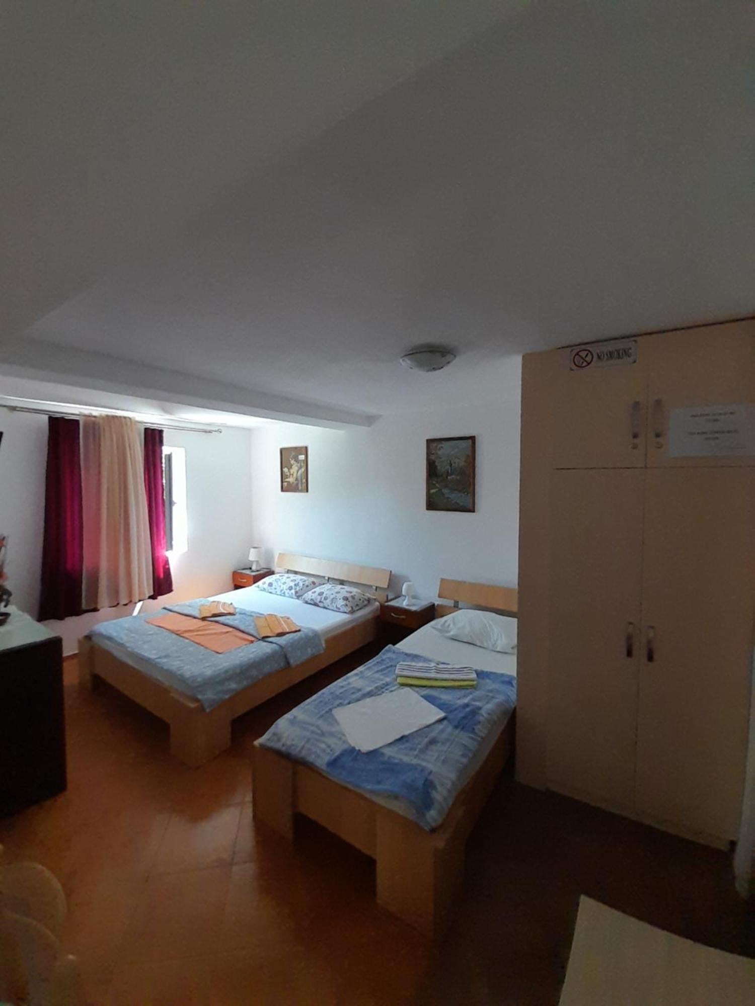 Apartments Kovacevic Petrovac Cameră foto