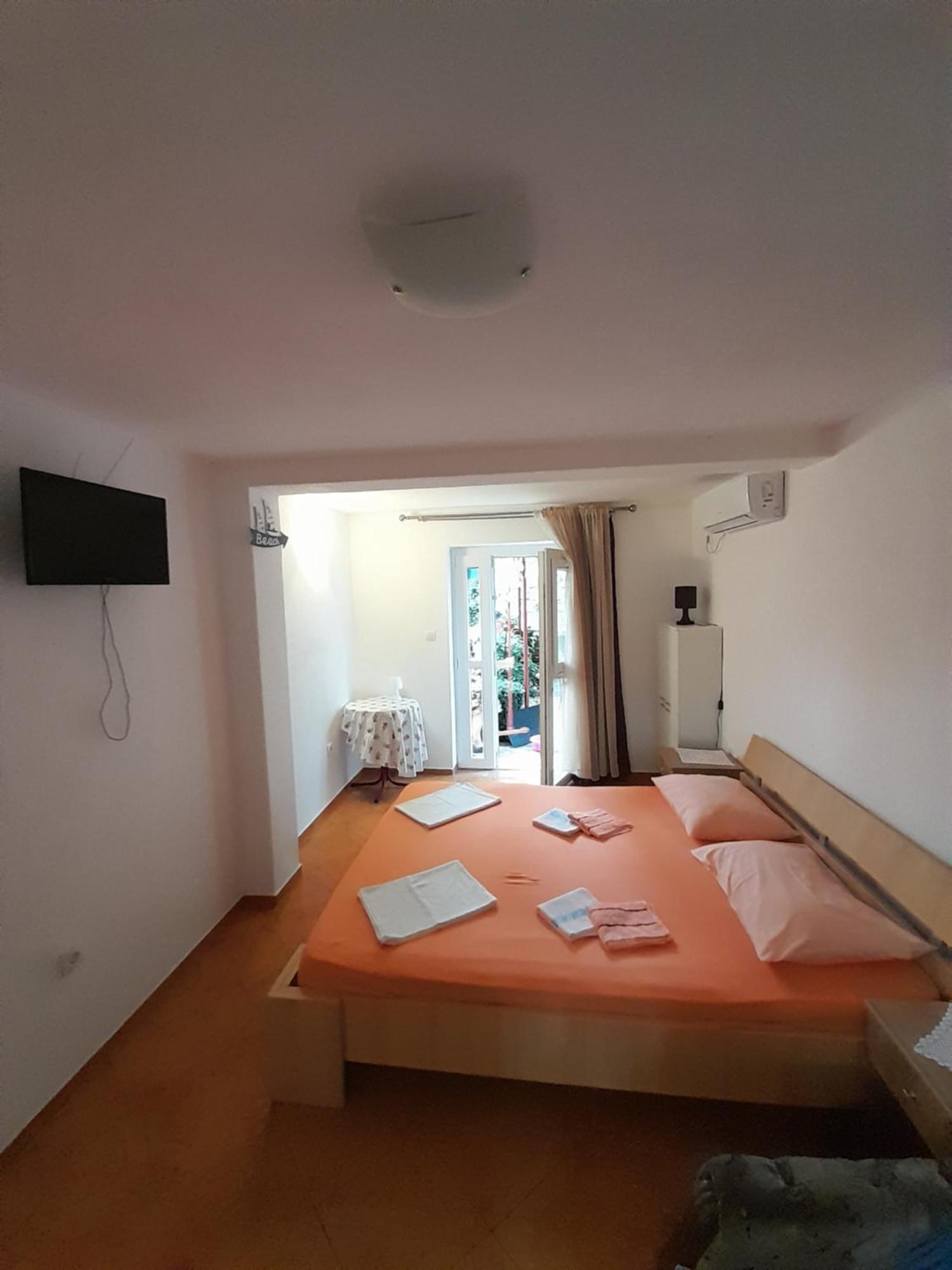 Apartments Kovacevic Petrovac Cameră foto