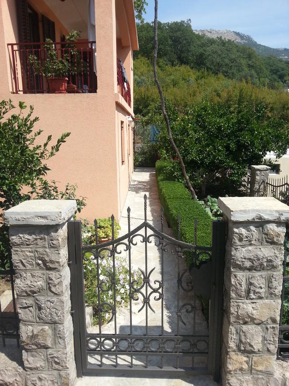 Apartments Kovacevic Petrovac Exterior foto